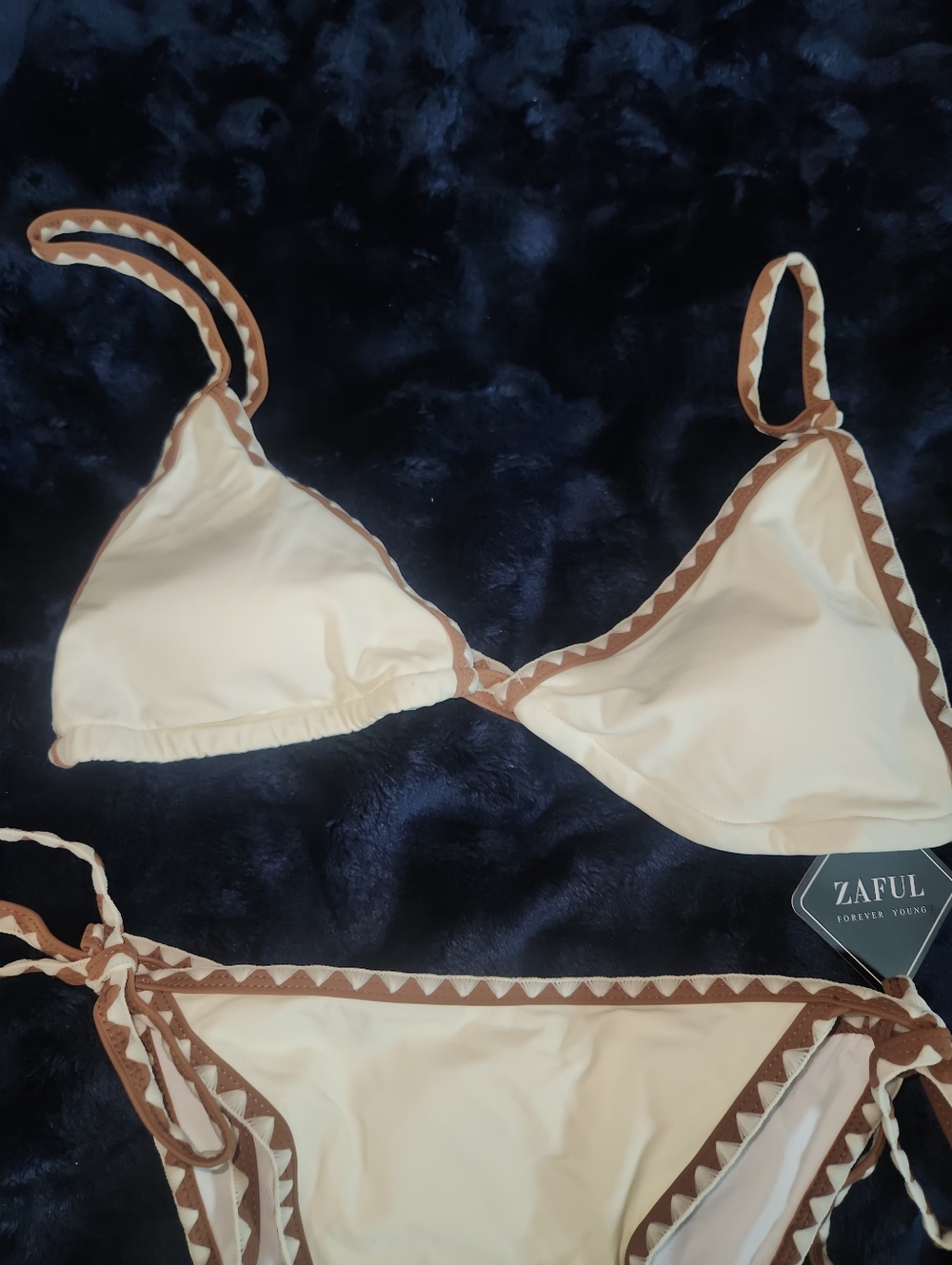 Zaful Triangle Bikini - Picture 5 of 9